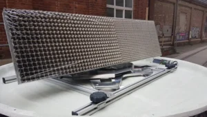 Modulare Apertur mit 15 Tx-und 8 Rx-Modulen